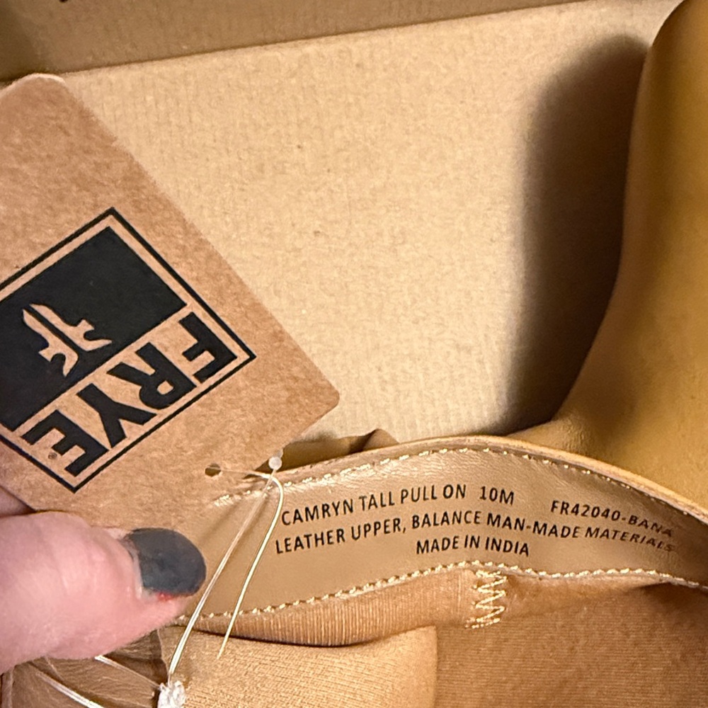 NWT Frye Camryn Leather Tall Boots in banana - Picture 13 of 13